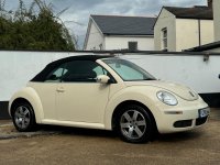 VOLKSWAGEN BEETLE