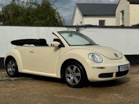 VOLKSWAGEN BEETLE