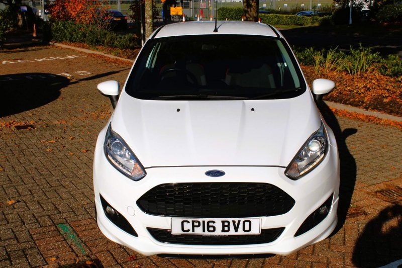 FORD FIESTA