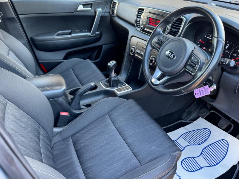 KIA SPORTAGE