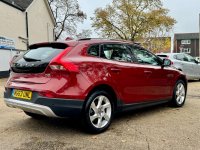 VOLVO V40 CROSS COUNTRY