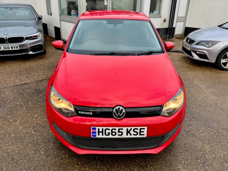 VOLKSWAGEN POLO