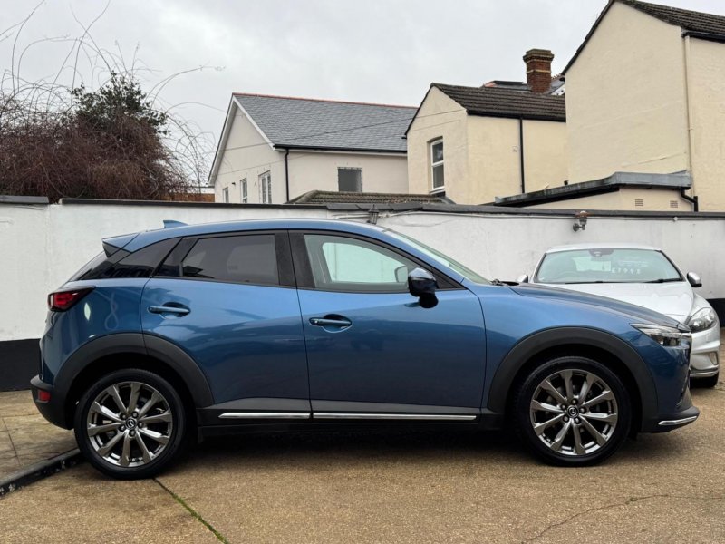 MAZDA CX-3