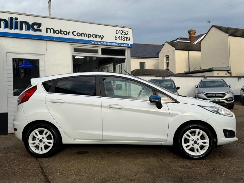 FORD FIESTA