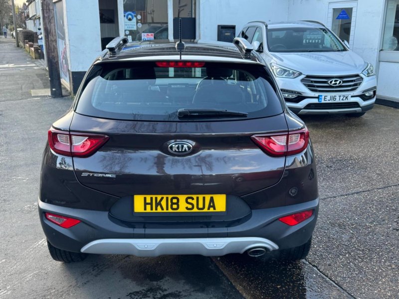 KIA STONIC