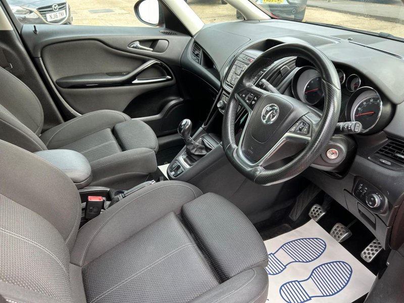 VAUXHALL ZAFIRA TOURER
