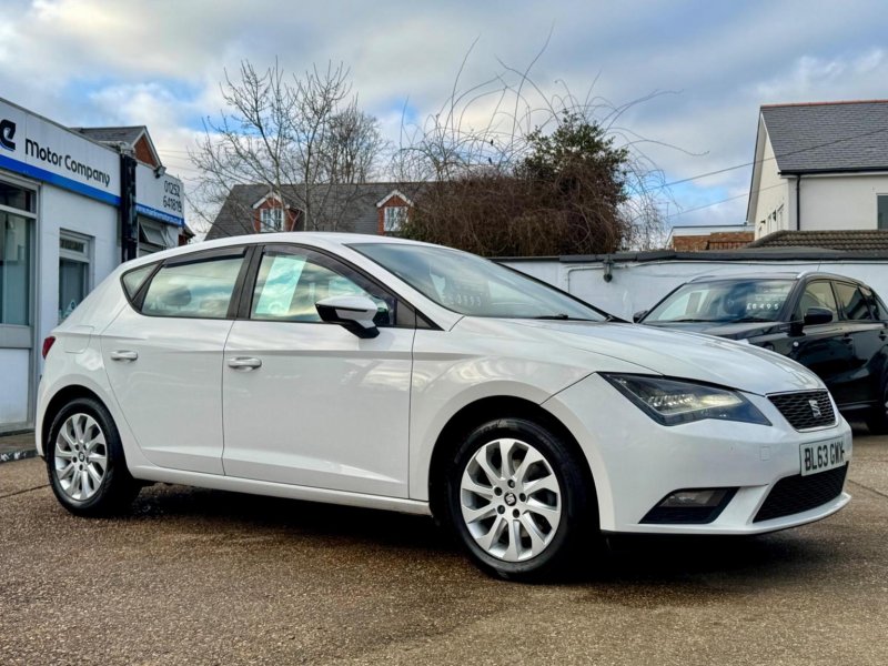 SEAT LEON