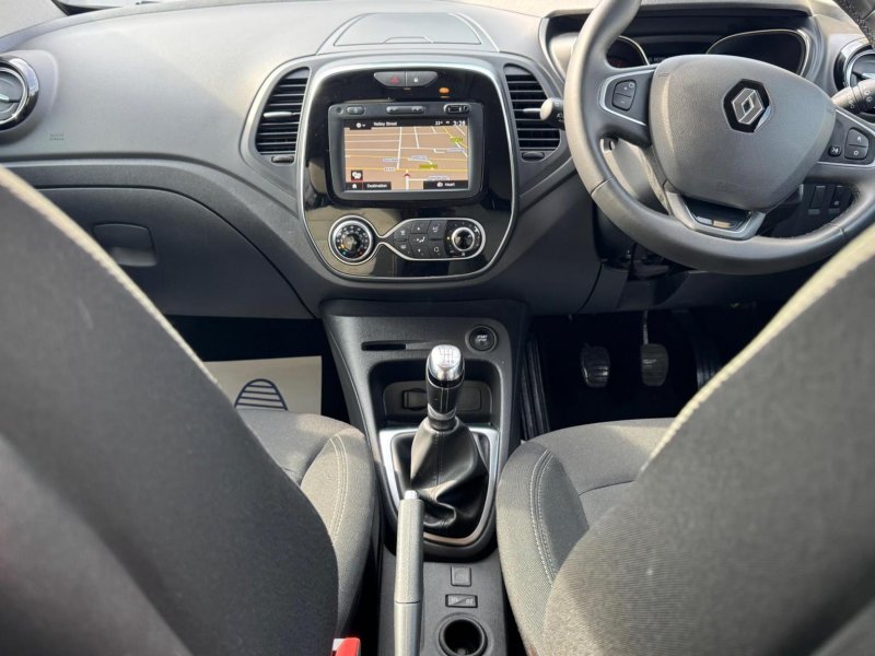 RENAULT CAPTUR