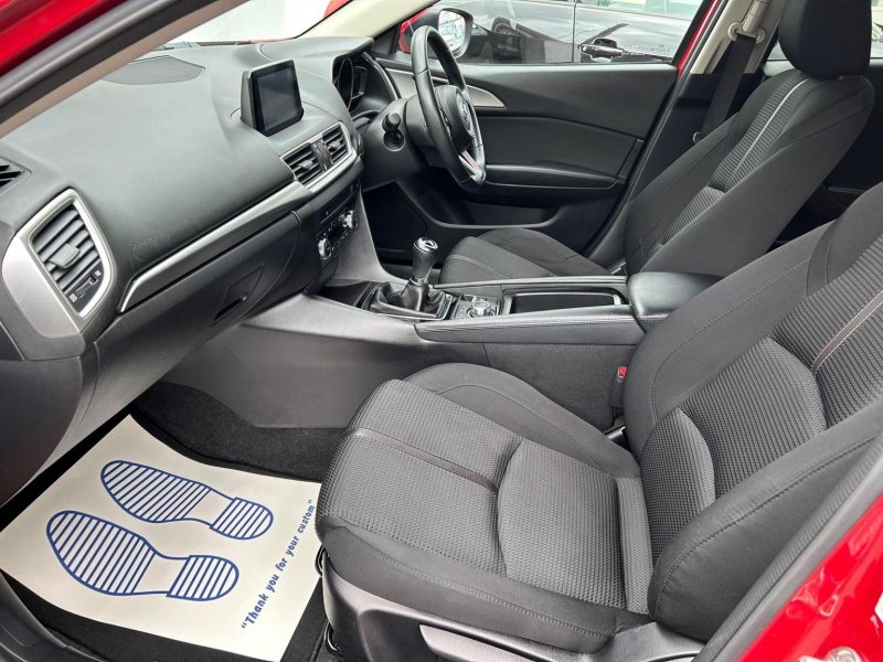 MAZDA MAZDA3